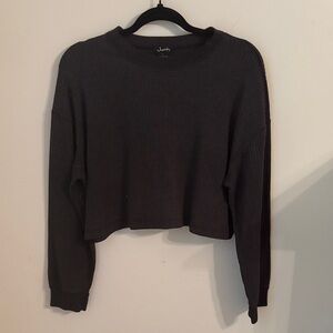 Chic Black Cropped Sweatshirt